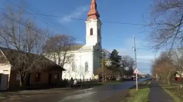 Magyarbanhegyes Katolikus Templom