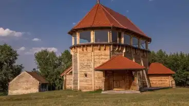 Magyarfold Fatemplom