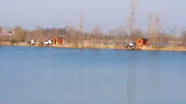 Majoshaza Harcsa Horgaszto