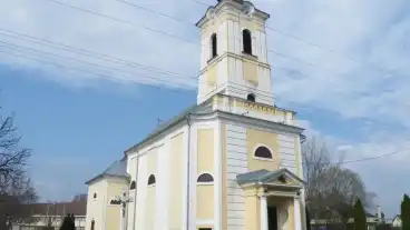 Mandok Katolikus Templom