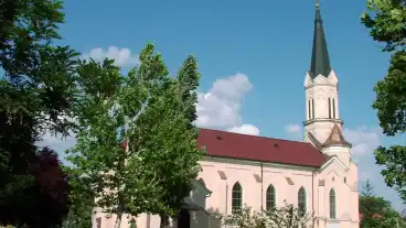 Maroslele Katolikus Templom