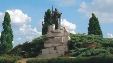 Martfu Szent Istvan Szobor