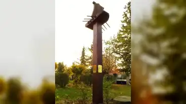 Mencshely Galyarab Emlekmu