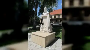 Mende Szent Istvan Szobor