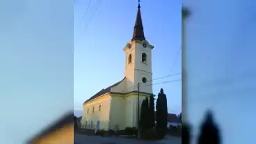 Mihalyhaza Reformatus Templom 01