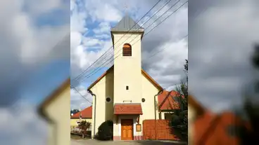 Mogyorosbanya Katolikus Templom