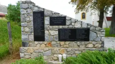 Moha Vilaghaborus Emlekmu