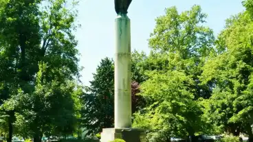 Mohacs Lengyel Hosok Emlekmuve