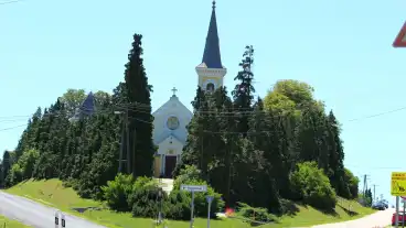 Nadasd Katolikus Templom