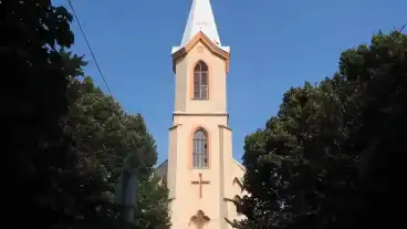 Nagykamaras Katolikus Templom 1