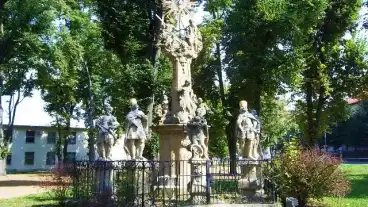 Nagykanizsa Szentharomsag Szobor