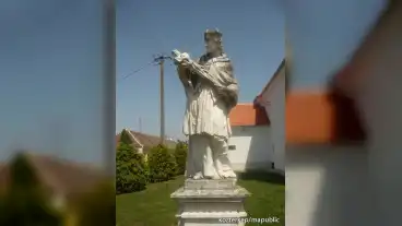 Nemesker Nepomuki Szobor