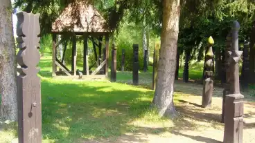 Nemesmedves Kopjafak 01