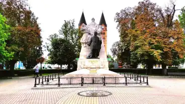 Nyiregyhaza Kossuth Szobor