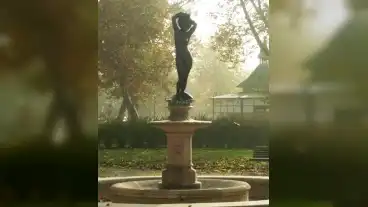 Nyiregyhaza Venusz Szuletese Szobor