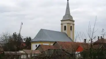 Olcsvaapati Reformatus Templom