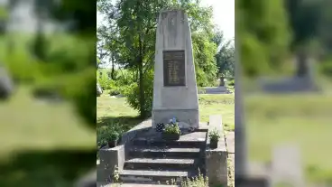 Olcsvaapati Vilaghaborus Emlekmu