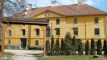 Papakovacsi Somogyi Kastely