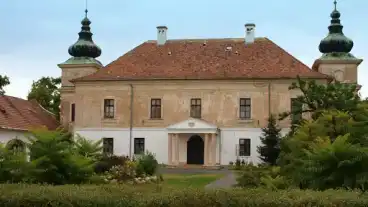 Pilis Beleznay Nyary Kastely