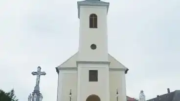 Poloskefo Katolikus Templom