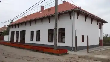 Pusztafoldvar Olga Haz