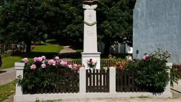 Pusztaszemes Vilaghaborus Emlekmu