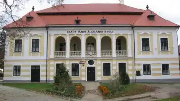 Rabapaty Felsobuki Nagy Kastely