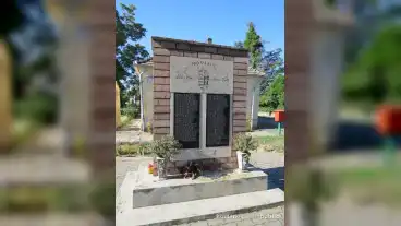 Rigacs Vilaghaborus Emlekmu