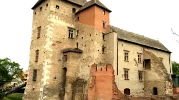 Turisztikai megújulás a Simontornyai Vár körül
