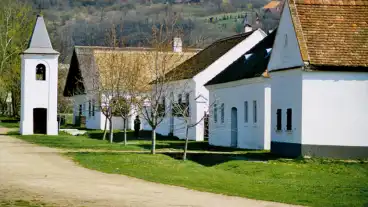 Sétálójeggyel nyit újra a Skanzen