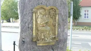 Soltvadkert Szent Orban Szobor