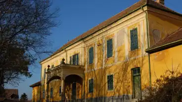 Sulysap Soter Kastely