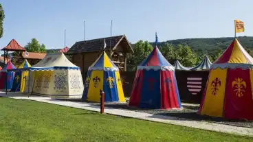 Sumeg Tortenelmi Elmenypark 1