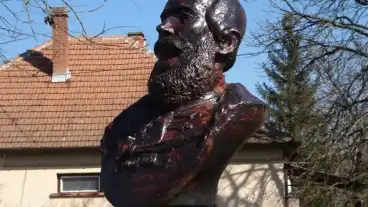 Szabadkigyos Kossuth Szobor