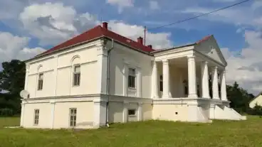 Szamosangyalos Domadihy Kastely