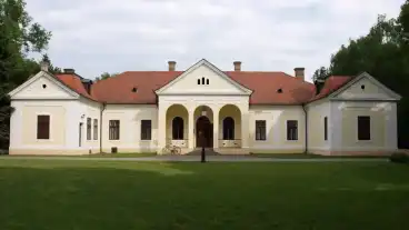 Szarvas Csaky Kastely 1