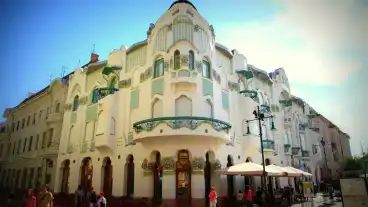 Szeged Reok Palota 1