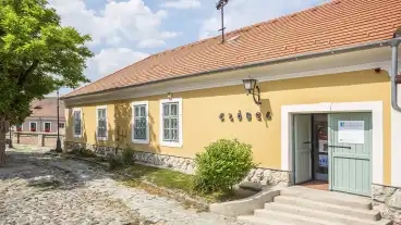 Szentendre Czobel Muzeum 1