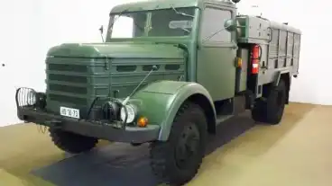 Szigetszentmiklos Csepel Auto Muzeum 1