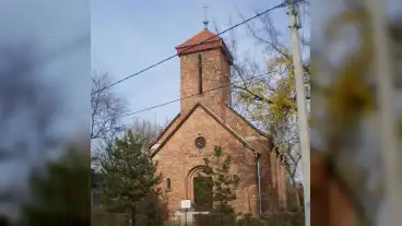 Szodliget Evangelikus Templom 01