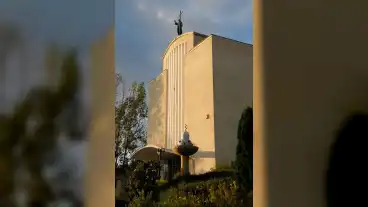 Taksony Szent Anna Templom