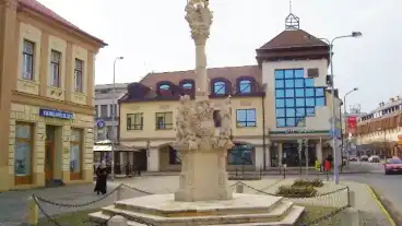 Tapolca Szentharomsag Szobor 1