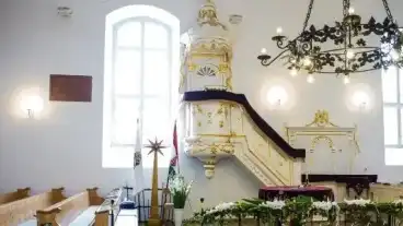 Tata Reformatus Templom 1