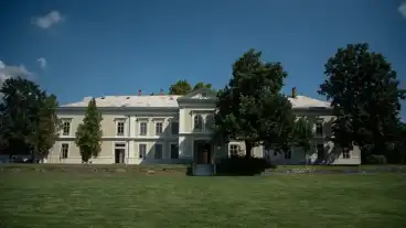 Teglas Degenfeld Kastely 1