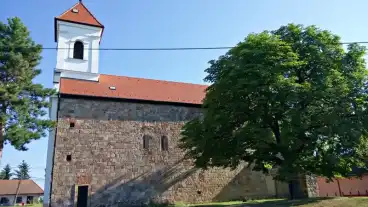 Tereske Katolikus Templom1