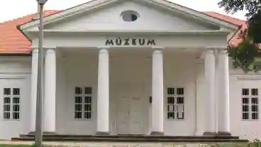 Tiszafured Kiss Pal Muzeum 01