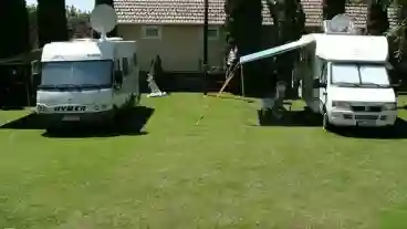 Tiszafured Kokeny Apartman Camping 1