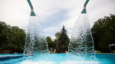 Tiszafured Termal Strand Es Gyogyfurdo 1