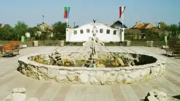 Tiszatenyo Szent Istvan Park