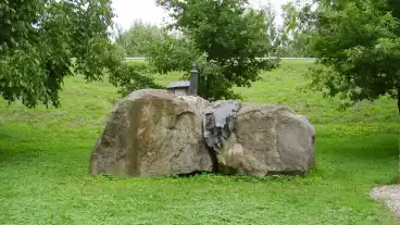 Tivadar Arvizi Emlekpark